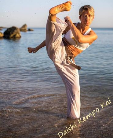 Tsuru ashi geri
